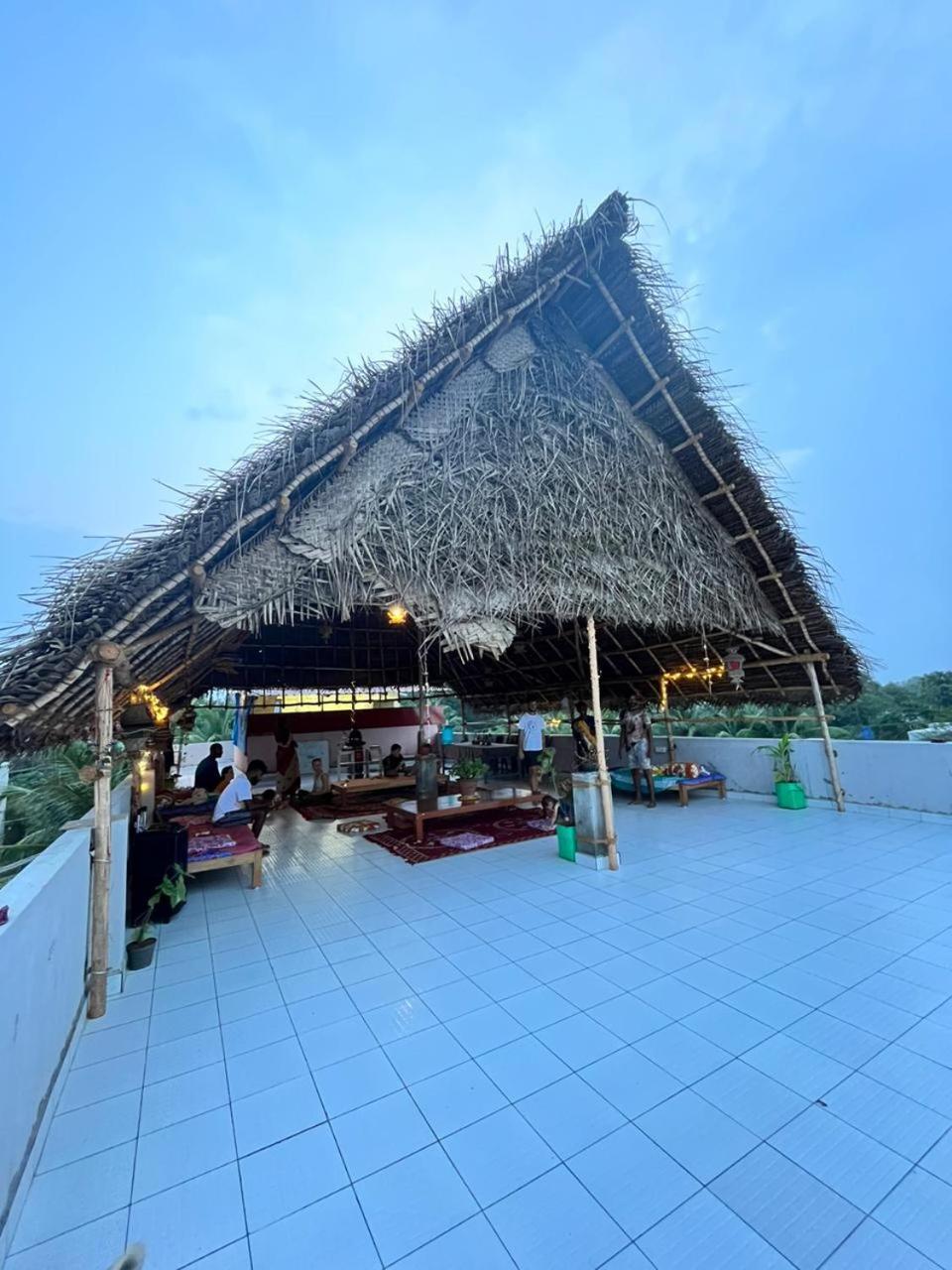 Woodpacker Hostel Auroville Pondicherry Bagian luar foto