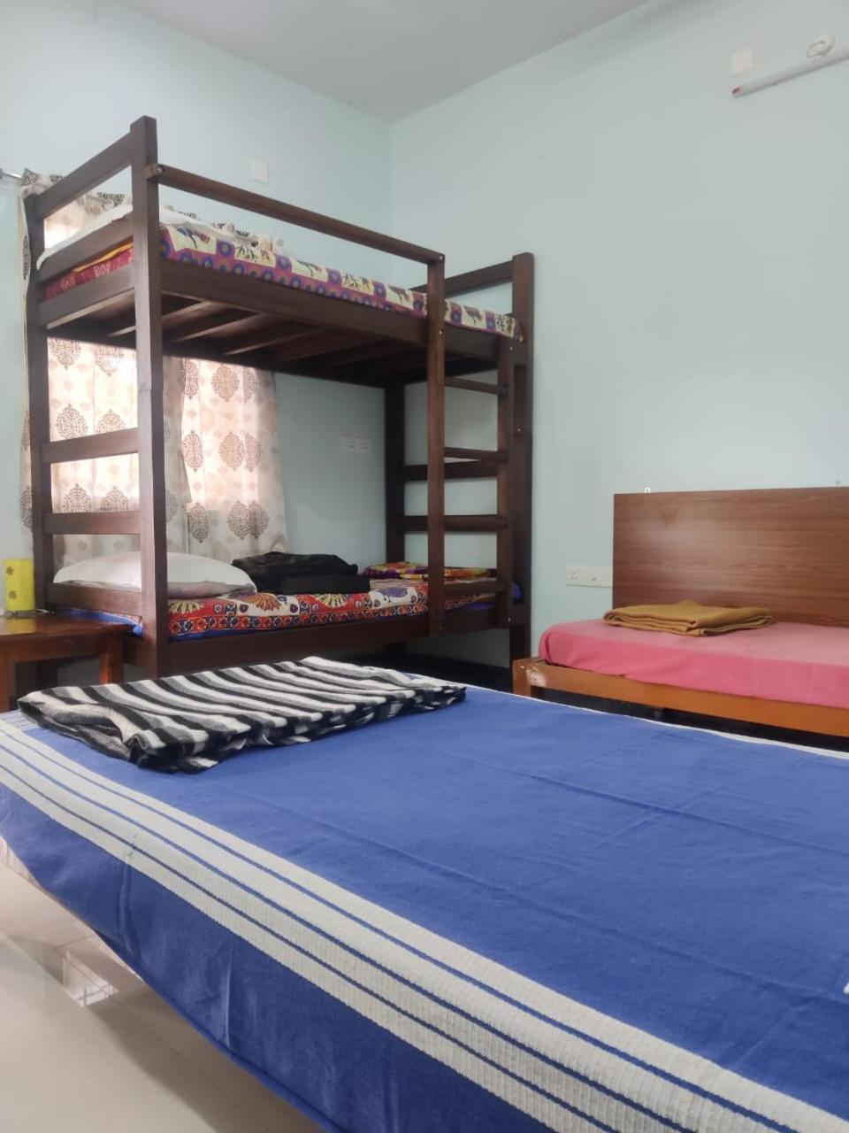 Woodpacker Hostel Auroville Pondicherry Bagian luar foto